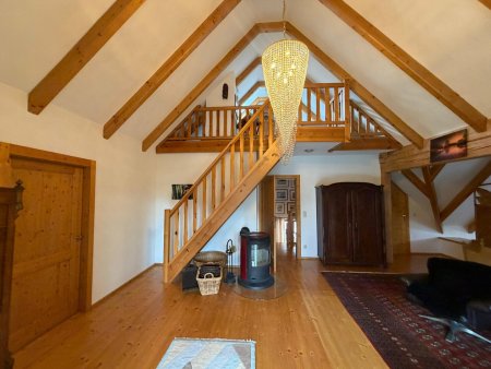 Wohnhaus in Admont in herrlich ruhiger Lage mit stilvollem Wintergarten und Carport!