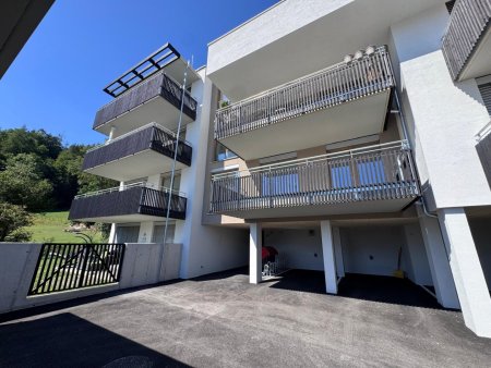 Neubau Eigentumswohnung mit großem südwestseitig überdachtem Balkon, zweitwohnsitzfähig!