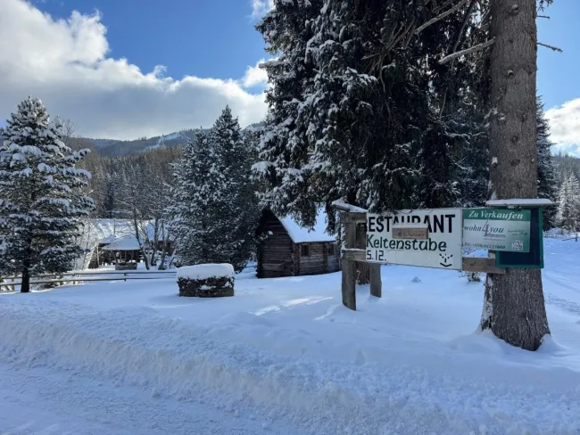 Gastronomiebetrieb "Pfahlbaudorf" am Weberteich - Bild