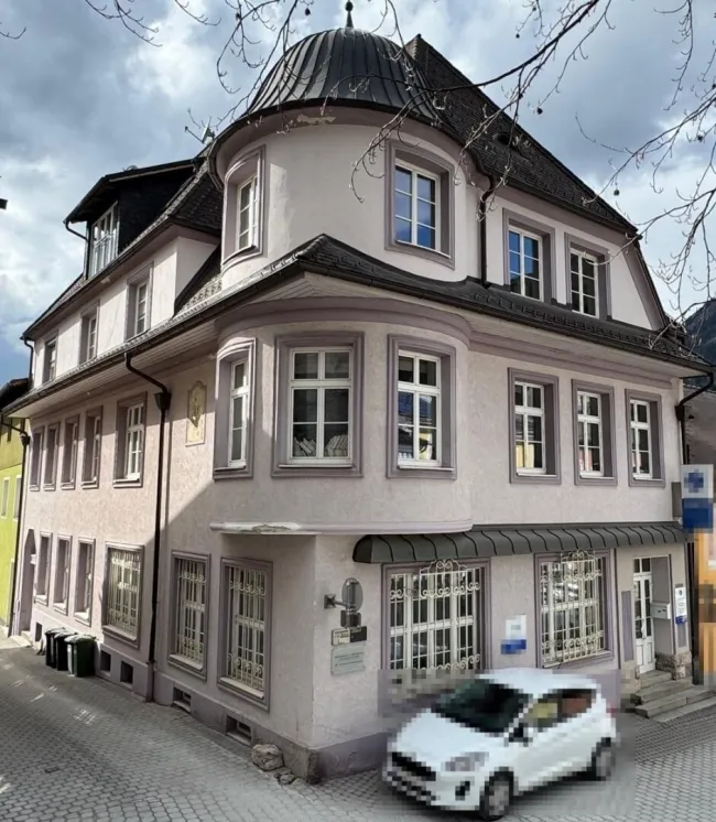 Zinshaus / Renditehaus "Büro-Wohn-Geschäftsgebäude mit großer, TOP ausgestatteten Maisonettenwohnung! - Titelbild