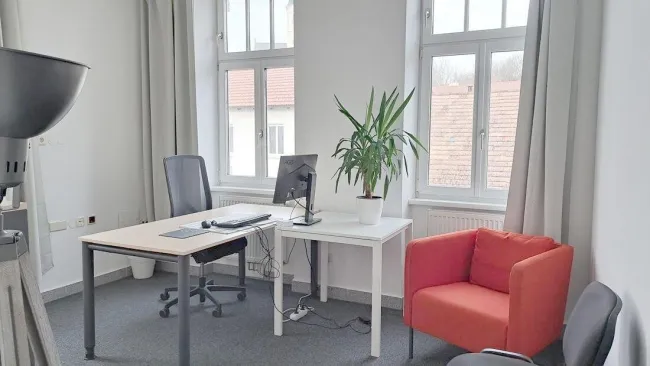 Eckbüro