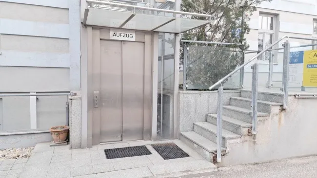 Lift außen