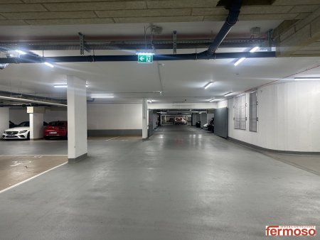 Tiefgaragenstellplätze in der Dresdner Straße 15, 1200 Wien – jetzt verfügbar!