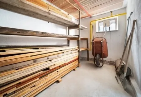 Lagerraum im Keller