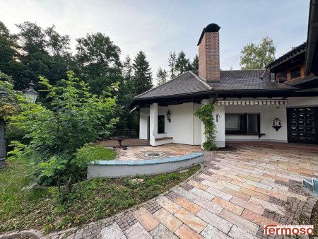 Luxusvilla in Kötz – 7 Zimmer & Gartenparadies für höchste Ansprüche