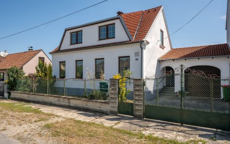 Ihr neues Zuhause in Strasshof - Einfamilienhaus auf großzügigen 700m² Grund!