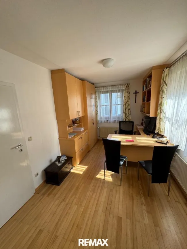 Zimmer EG