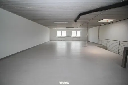 Geschäftsflächen ausgebaut