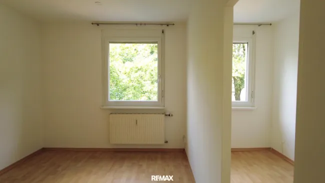 Schlafzimmer 1 mit Umkleideraum