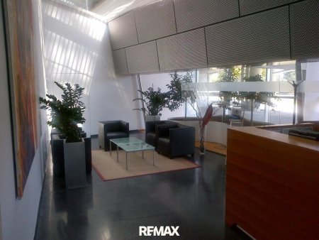 Visionärer Bürostandort: Eine Zukunftsperspektive für die Arbeitswelt.