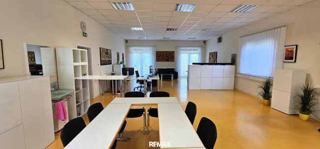 Erdgeschoss Büro