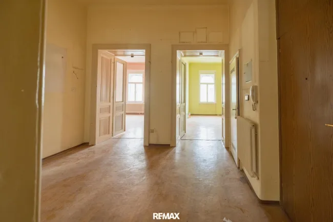 Zimmer  2. Stock