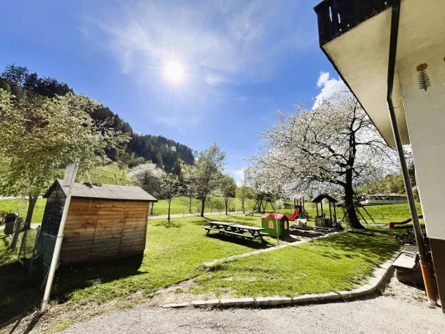 NUR EUR 840,-/m²: Sonniges Baugrundstück nahe Innsbruck im GRÜNEN - PERFEKT für die ganze FAMILIE! - Bild