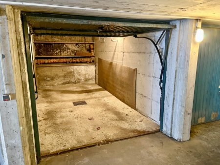 Versperrbare Garagenbox in Amras ab 1. August zu mieten