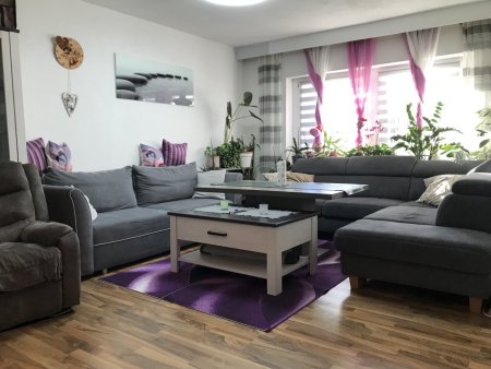 Zentral gelegene 4-Zimmer-Wohnung mit West-Balkon in Landeck zu kaufen