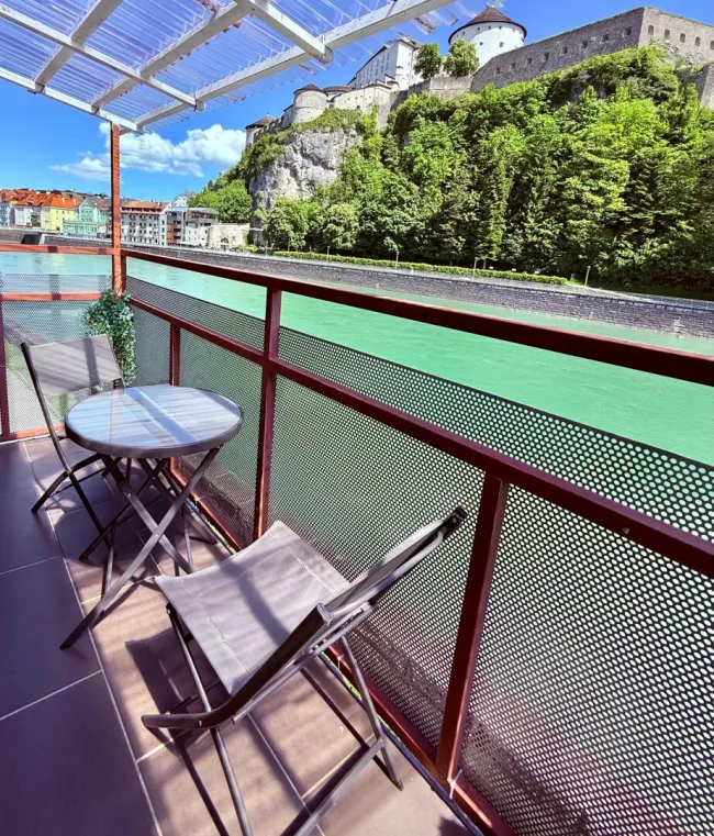 PREISREDUKTION: Tolle 3-Zimmer-Wohnung mit traumhaftem Blick auf die Festung in Kufstein zu kaufen - Bild