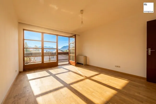 Großzügige 3-Zimmer-Wohnung mit Balkon - Titelbild