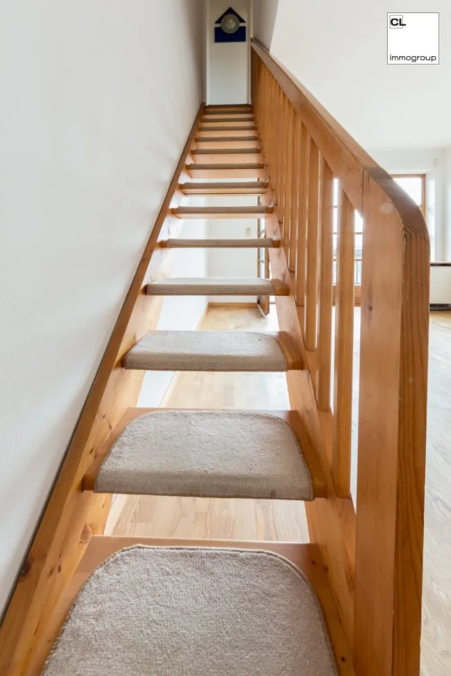 Treppe in die zweite Wohnetage
