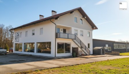 Günstige Miete bei Eigenleistung!! Büro, Gewerbeflächen, Gemeinschaftspraxis - vielseitig nutzbare Immobilie!