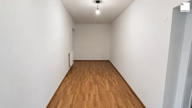 Charmante 2-Zimmer-Wohnung in 1100 Wien, teilrenoviert, mit Aufzug – €219.000 - Bild