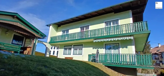 Großzügiges Zweifamilienhaus in Seekirchen am Wallersee - Ihr neues Zuhause mit schönen Ausblicken, großem Garten, Balkon, Doppelgarage und Gartenlaube (c) CL-immogroup, www.CL-immogroup.at