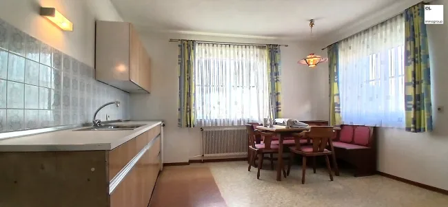 Großzügiges Zweifamilienhaus in Seekirchen am Wallersee - Ihr neues Zuhause mit schönen Ausblicken, großem Garten, Balkon, Doppelgarage und Gartenlaube (c) CL-immogroup, www.CL-immogroup.at