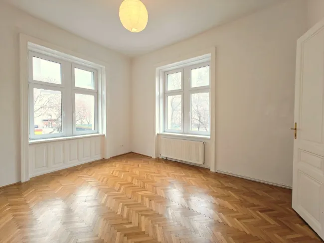 (Reserviert) Einsiedlerpark: Herrliche Eckwohnung + Grünblick + Nachmittagssonne + 650m zur U4 + Altwien-Elemente - Bild