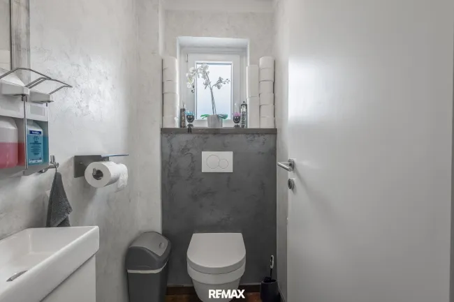 WC 1OG