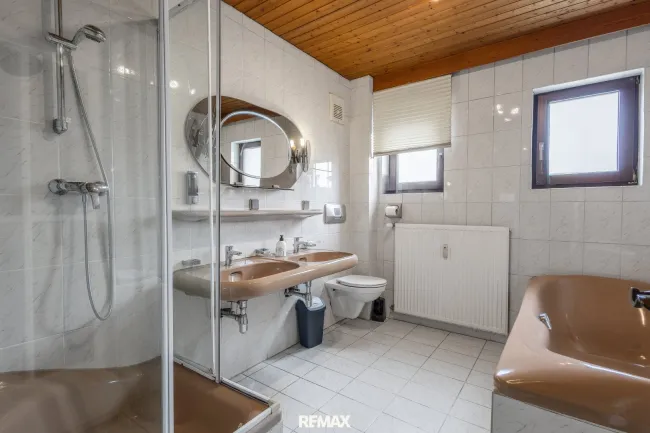 Badezimmer 2OG