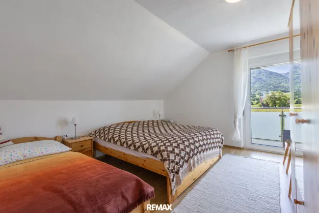Zimmer 2 OG