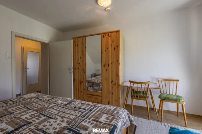 Zimmer 1 OG