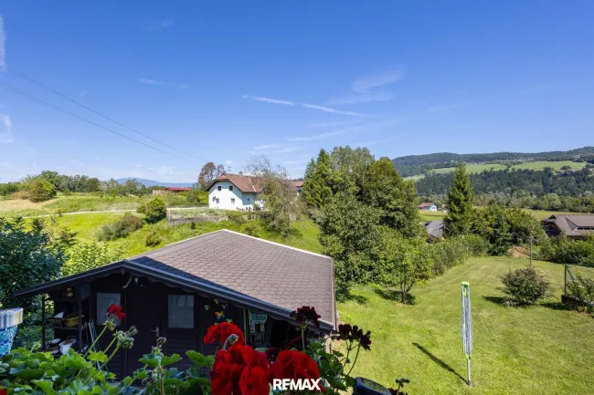 Blick Richtung untereren Garten