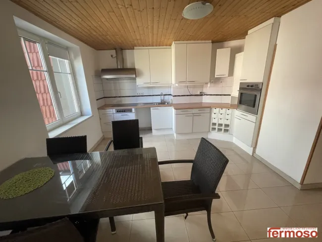 Gemütliche 3-Zimmer-Wohnung in Berndorf – 91,59 m² inkl. Parkplatz - Bild