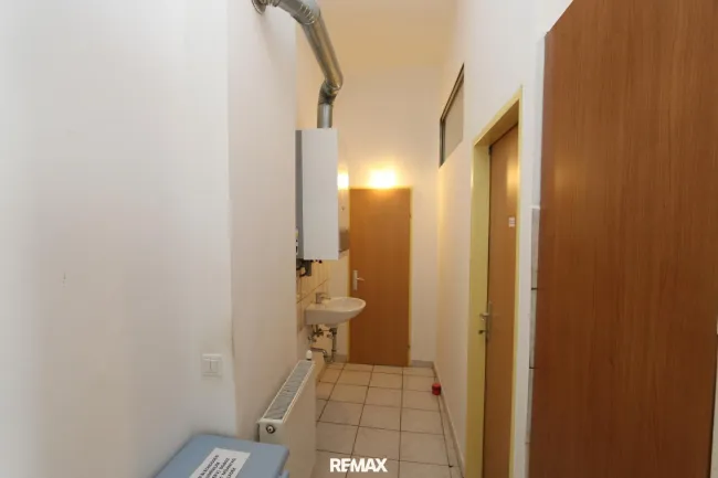 Top 3 Flur, Waschbecken