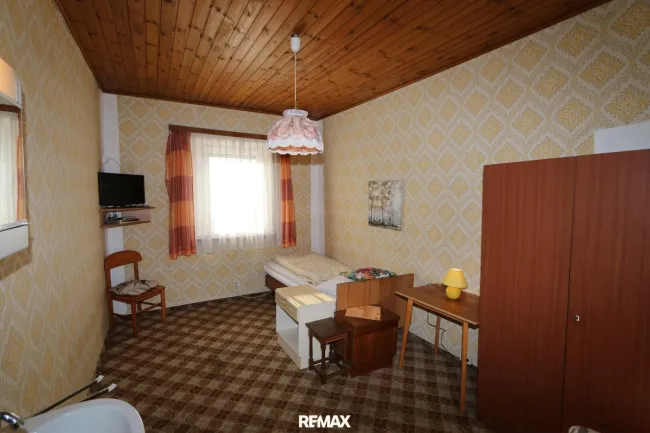 Zimmer 6 OG