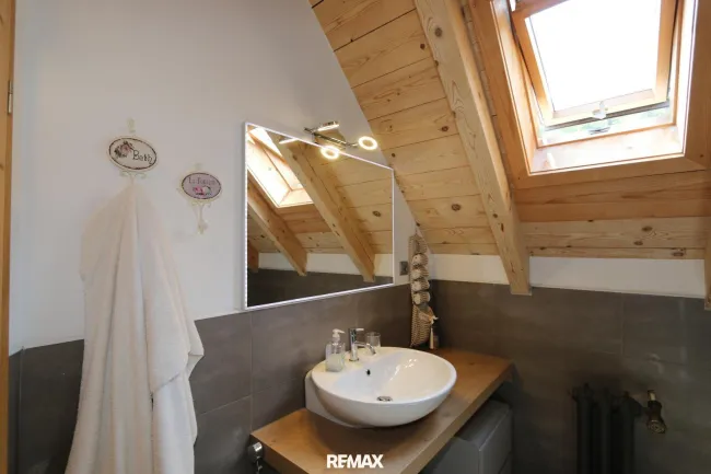 Bad Zimmer 1 OG