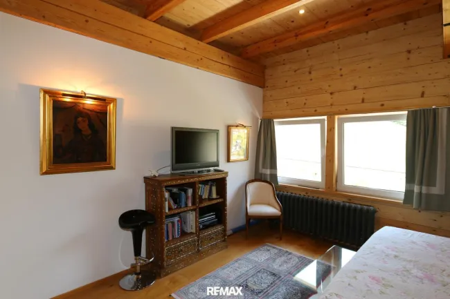 Zimmer 2 OG