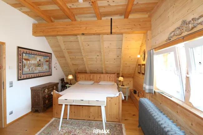 Zimmer 1 OG