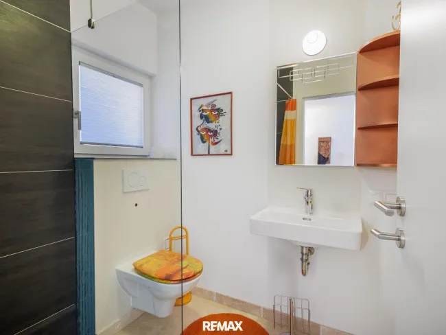 Einliegerwohnung Du/WC