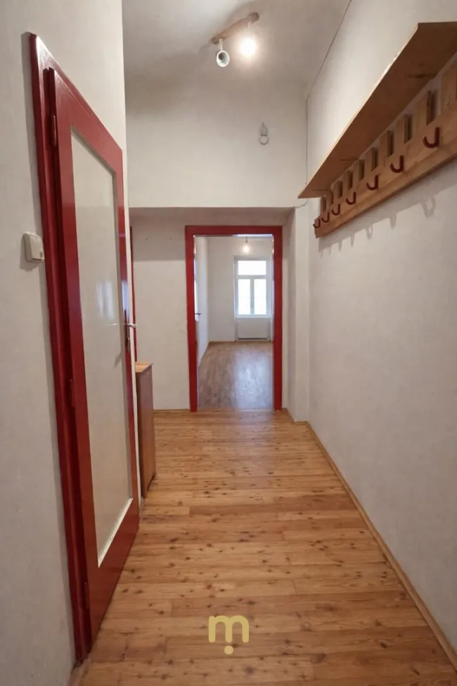 Helle 2-Zimmer-Wohnung im 3. OG (letzter Stock) nahe Donaukanal – 1030 Wien - Bild