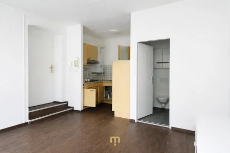 Erdgeschosswohnung in gefragter Lage des 18. Bezirks – kompakt, funktional und mit Gestaltungspotenzial