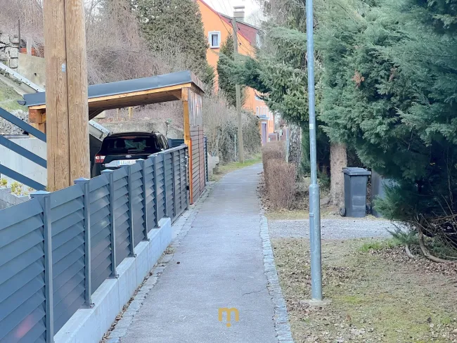 Baugrund für Einfamilien- oder Doppelhaus: 659m² in 3160 Traisen, Altbestand bereits entfernt, alle Anschlüsse - Bild