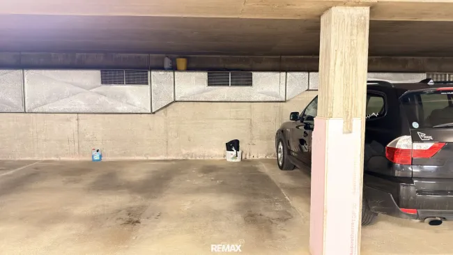 Tiefgaragenparkplatz