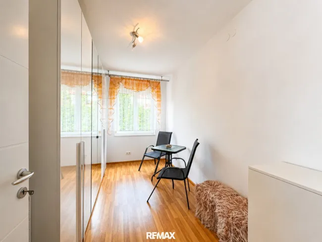 Zimmer 2