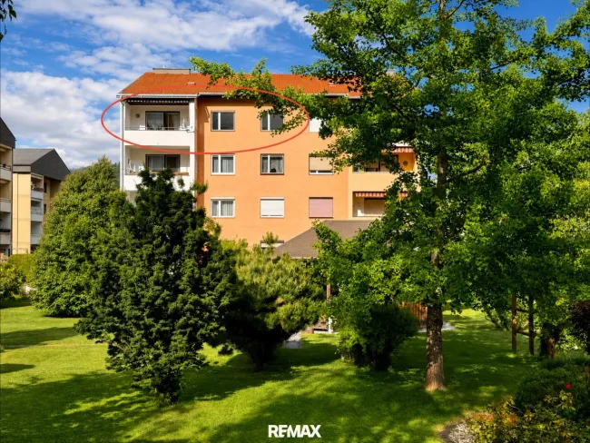 Ansicht mit Loggia