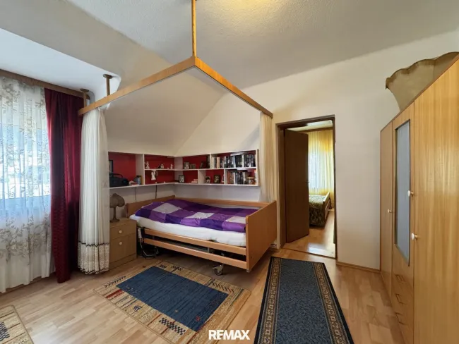 OG Zimmer 4 Durchgangszimmer
