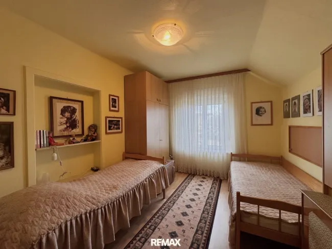 OG Zimmer 7