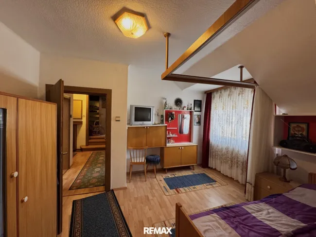 OG Zimmer 4 Durchgangszimmer