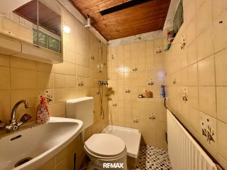 Wohnung 6 Bad