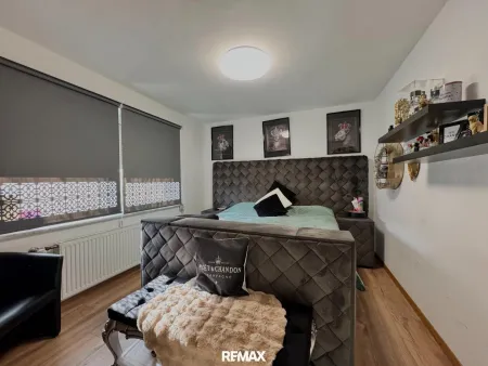Zimmer 1 EG